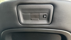 Land Rover Discovery 3.0 P360 R-Dynamic SE 5dr Auto Petrol Station Wagon